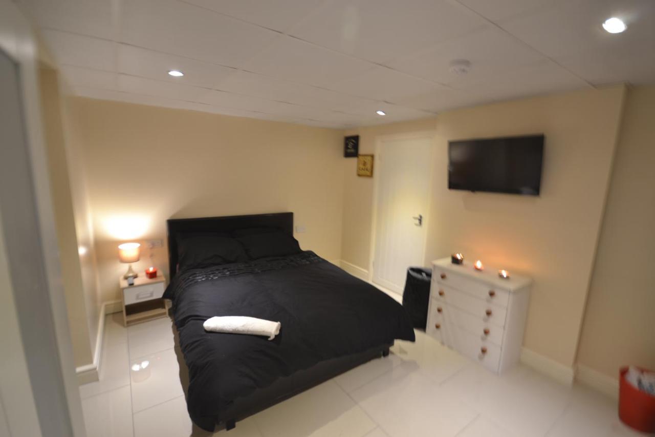 Premier Lodge Central Wolverhampton Oda fotoğraf